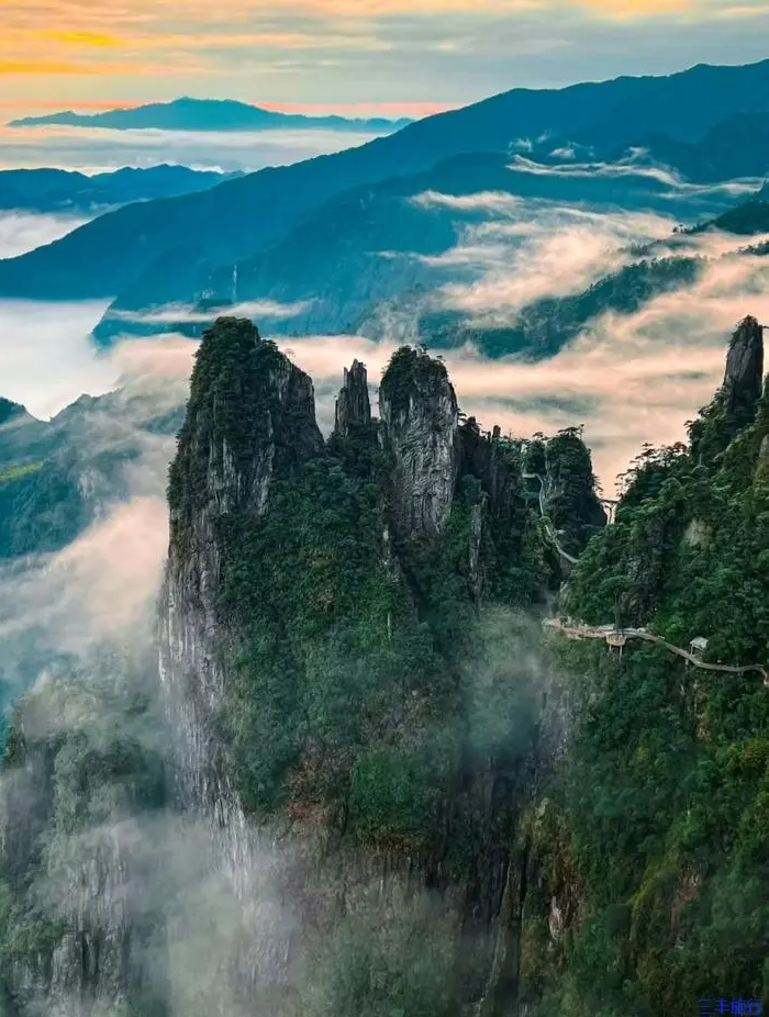 1770796314949065.png 莽山五指峰6.png