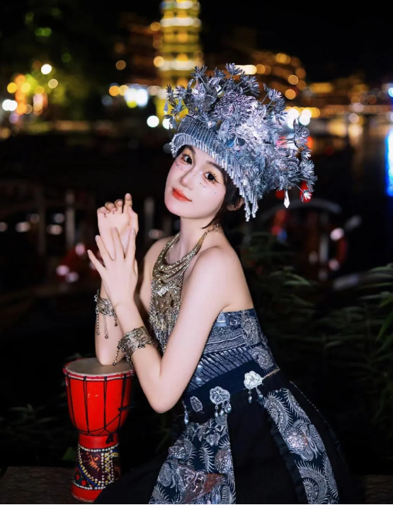 1770798468346061.png 凤凰古城15.png