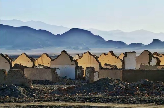 1774491686140494.jpg 影视基地1_dh.jpg